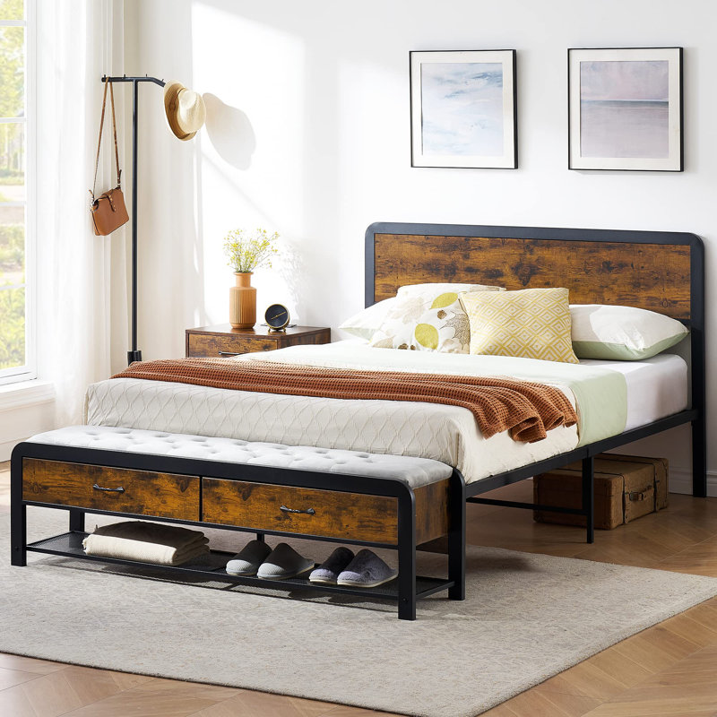 Xyleena Upholstered Platform Storage Bed, Queen