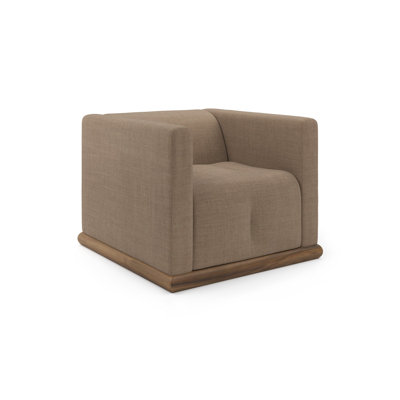 Chaise Bradley