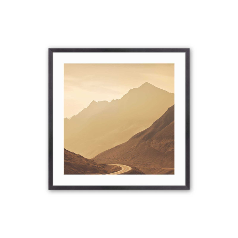«Through The Mountain Pass II», Zinc patiné, H 13,75 po x l 13,75 po