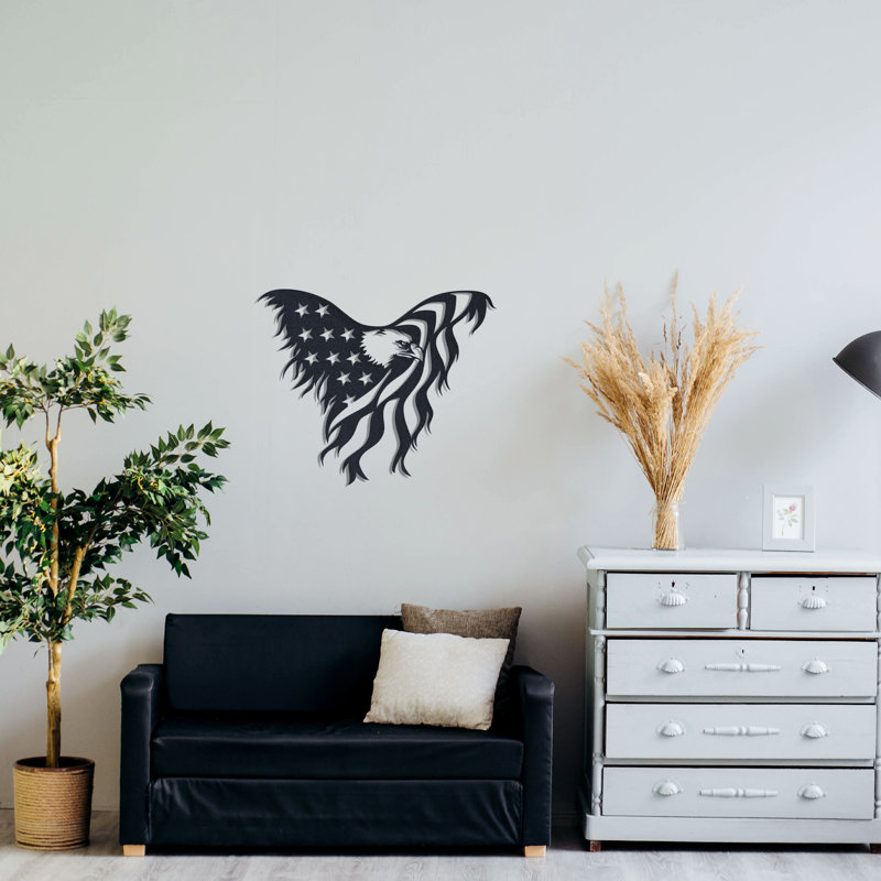 American Eagle Wall Décor, 21.3" H x 26" W x 0.06" D