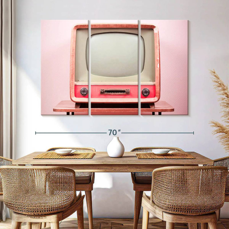 Téléviseur rose rétro Kerner, H 32 po x l 50 po