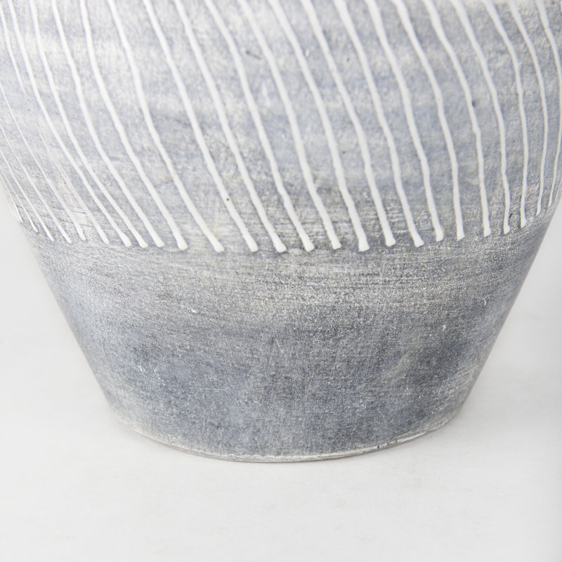 Ceramic / Porcelain Table Vase