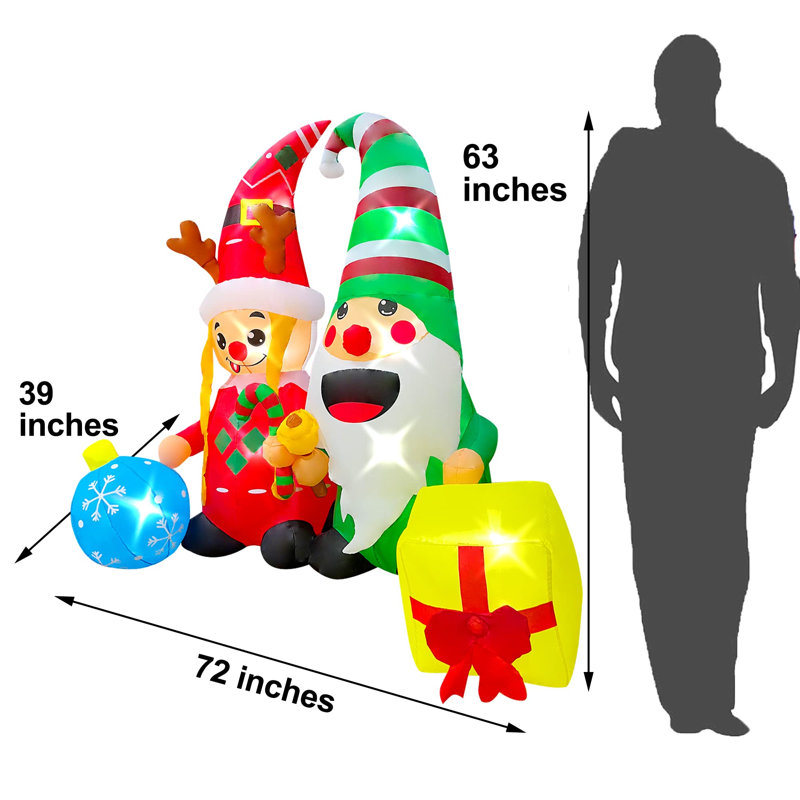 Gnomes simples avec décoration gonflable et boule de neige
