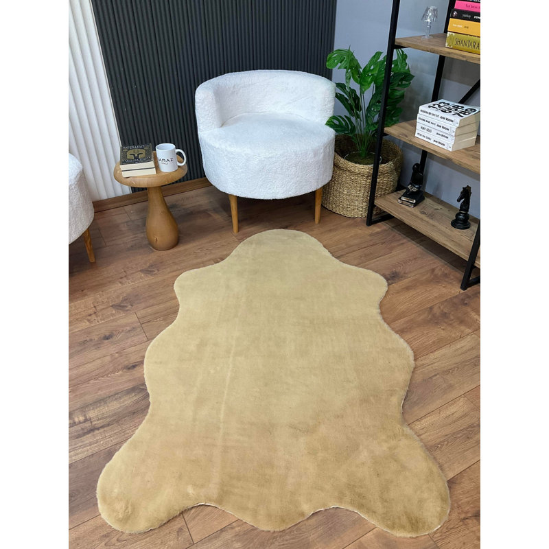Luxueux tapis cappuccino, 4 pi x 6 pi | 100% polyester, épaisseur de 0,1 po | Antibactérien et lavable à la machine à 86 ° F | Doux et durable pour le salon, la chambre à coucher ou le bureau | Haute qualité, entretien facile