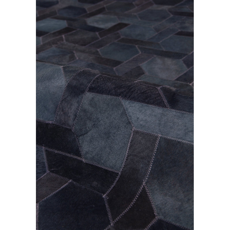 Natural Hide Cowhide Geometric Area Rug, Rectangle 5' x 8'