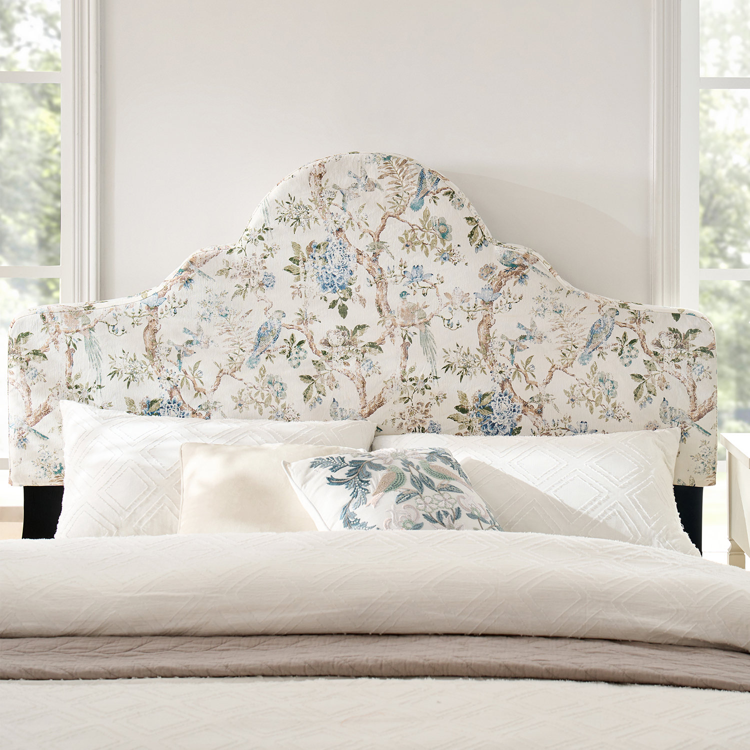 Lark Manor Casolo Traditional Dual-sided Upholstered Slipcovered Headboard with Adjustable Height & Reviews | Wayfair