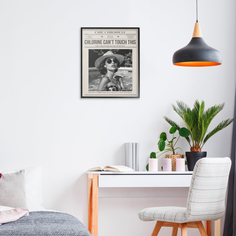 Estampe numérique de style rétro chic, design par A Barefoot Stylist, H 14 po x l 11 po, Giclée encadrée noir minuit