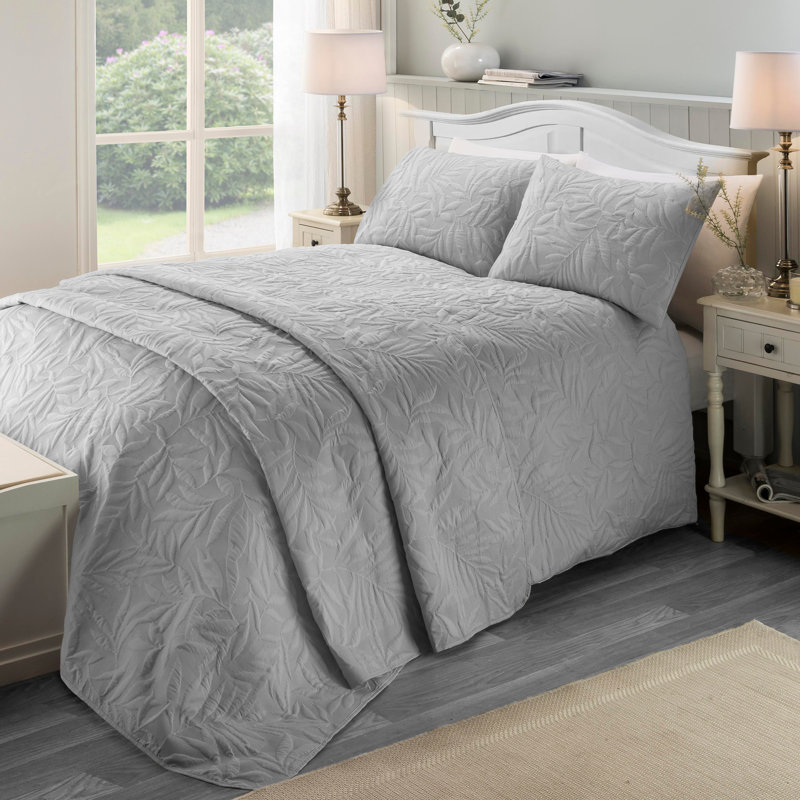 Zaragoza Polyester Floral Duvet Cover Set with Pillowcases Included, Double - 2 Standard Pillowcases, Silver