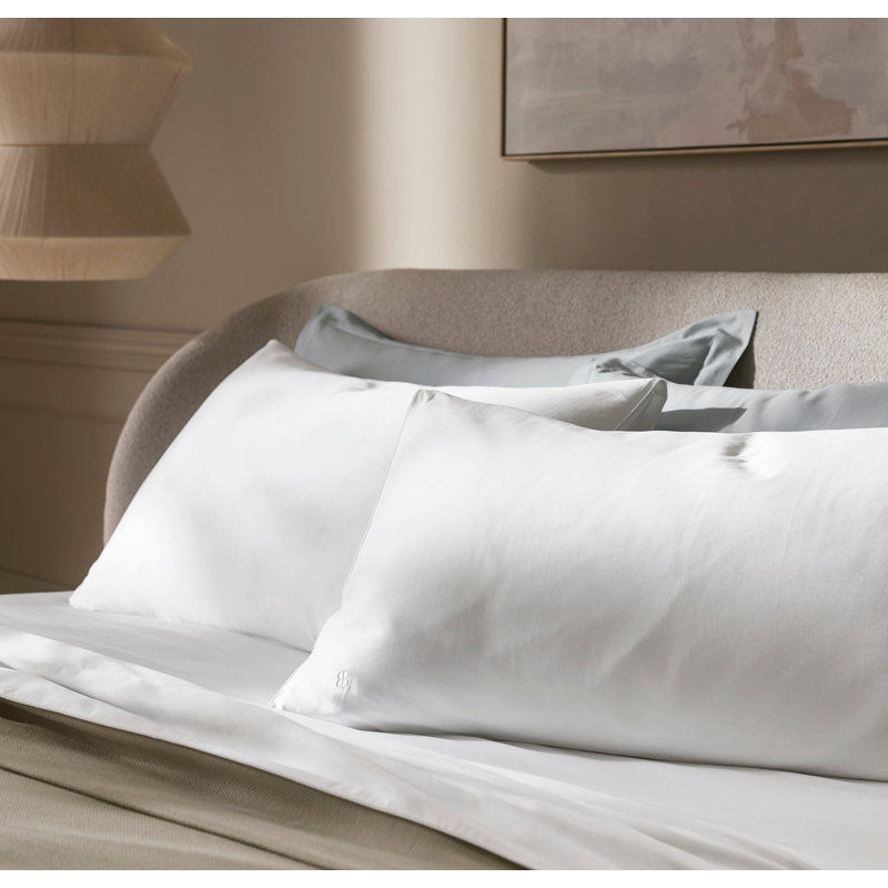 Signature Embellished Sheet Set, King Sheet Set with 4 Additional Pieces (King Pl), White