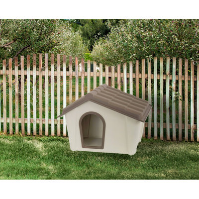 Wilber Plastic Dog House