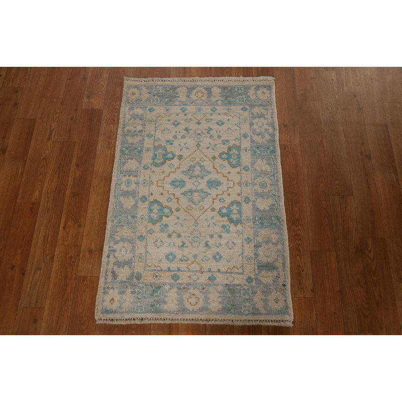 Tapis oriental Oushak noué à la main 2 x 3