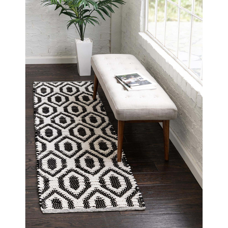 Tapis géométrique en jute tissé à plat à la main Drennan, Tapis de couloir 2 pi 7 po x 10 pi
