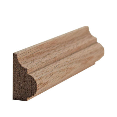 Moulure Nose and Cove de 1-1 / 4 po de hauteur x 3/4 po. Sans finition