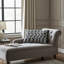 Coussin décoratif d’intérieur/extérieur gris de style géométrique de style Onyx Plutus-743927340