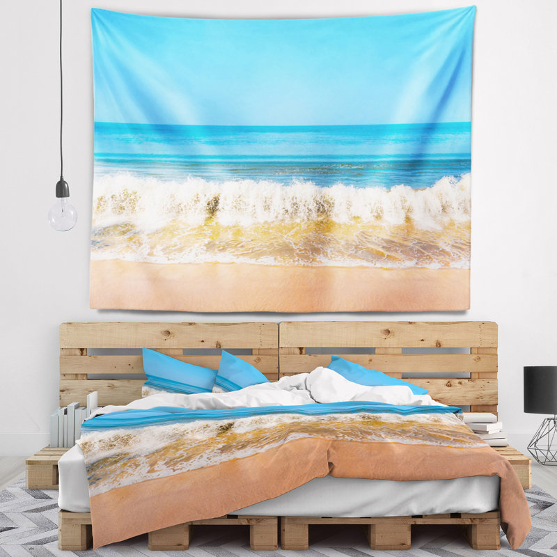 Tapisserie plage, mer bleue et vagues rugissantes, H 32 po x l 39 po