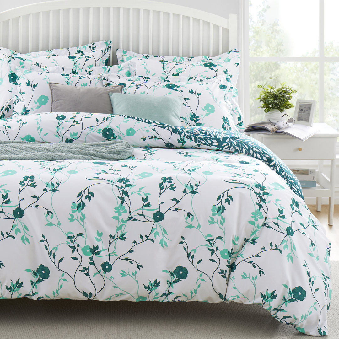 Kakarla Green Floral Microfibre 200 TC Reversible Duvet Cover Set