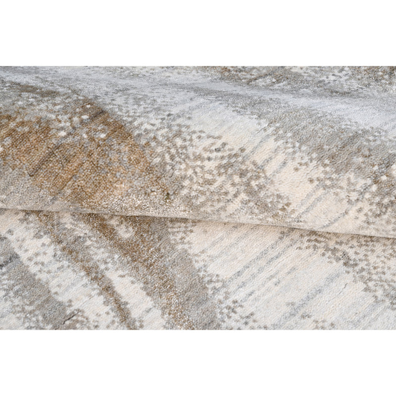 Abstract Area Rug in Gray/White, Rectangle 6' x 9'