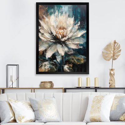 «Cream Lotus Floral Melody II», reproduction sur toile encadrée
