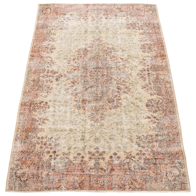 Tapis beige Melis Vintage 5 pi 5 po x 8 pi 7 po