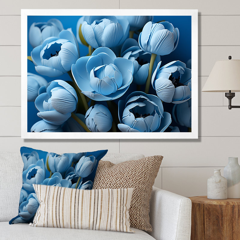 «Azure Blue Tulips Bloom I» sur toile, H 16 po x l 32 po x P 1 po, Cadre simple blanc