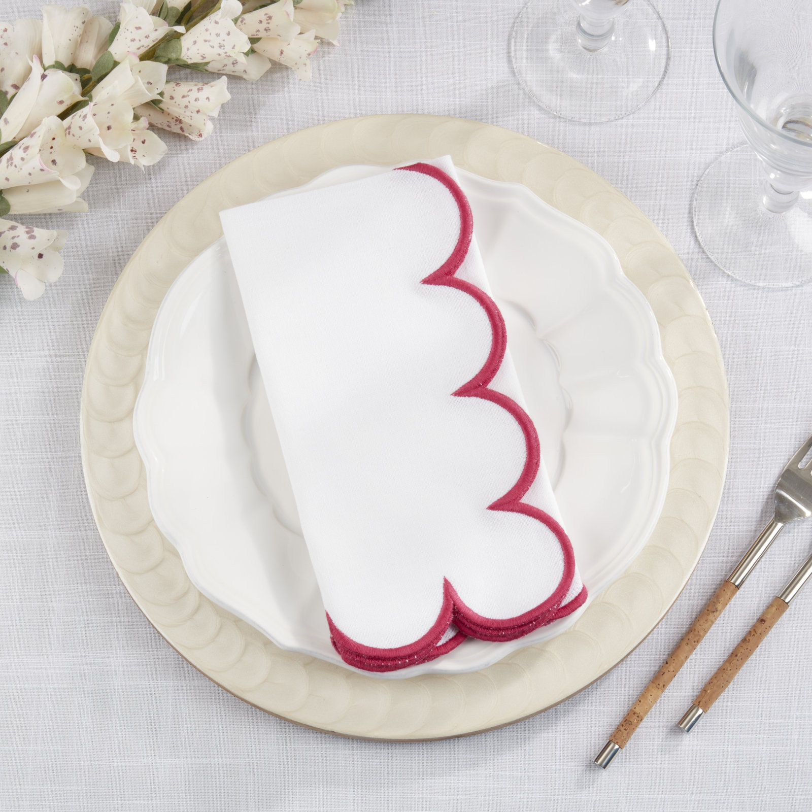 Paddock Reversible Cotton Napkin, White/Fuchsia