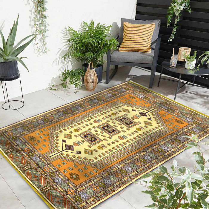 Tapis unique en laine d'agneau 4 pi 1 po x 6 pi 4 po Iasmina