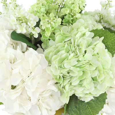 Centerpiece with Hydrangeas and Lilac