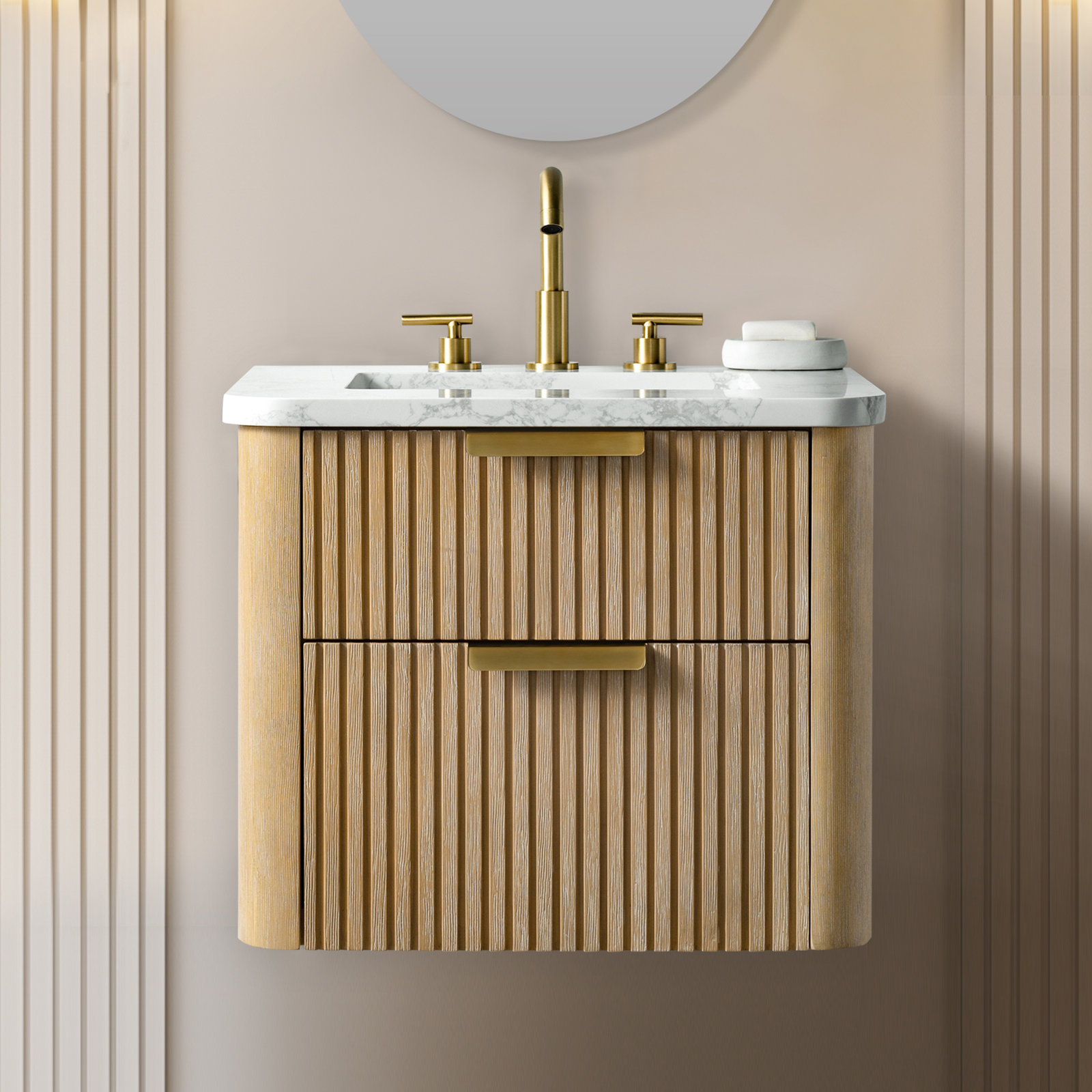 Liljan 24" Oak Single Bathroom Vanity, Classic Oak/Brushed Bronze