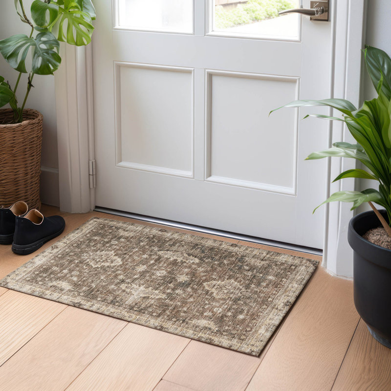Tapis intérieur / extérieur brun lavable à la machine, Rectangle 1 pi 8 po x 2 pi 6 po