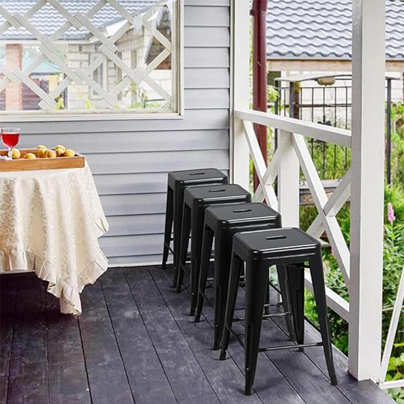 Tabouret de bar 30 po Winfred, Noir mat, Tabouret de comptoir (siège d’une hauteur de 24