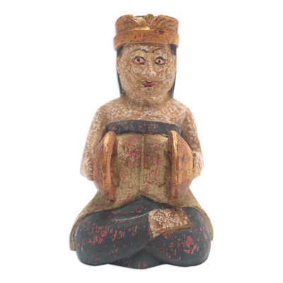 Figurines & Sculptures