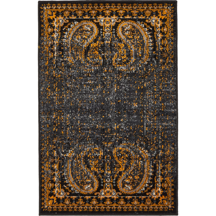 Tapis oriental noir Yareli