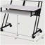Bureau de studio d'enregistrement de musique avec plateau pour clavier-79837409