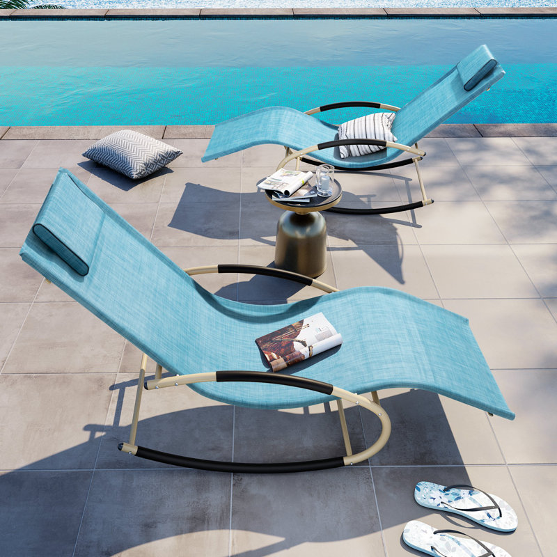 Chaise longue d'extérieur en métal Tyshika, Bleu
