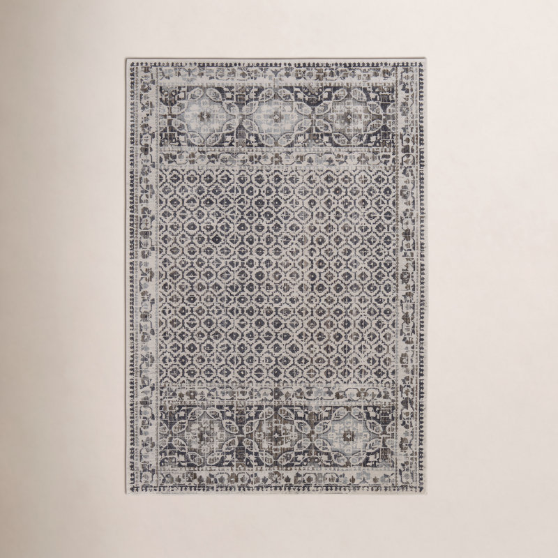 Chander Indoor Rug, Rectangle 2'2" x 3'