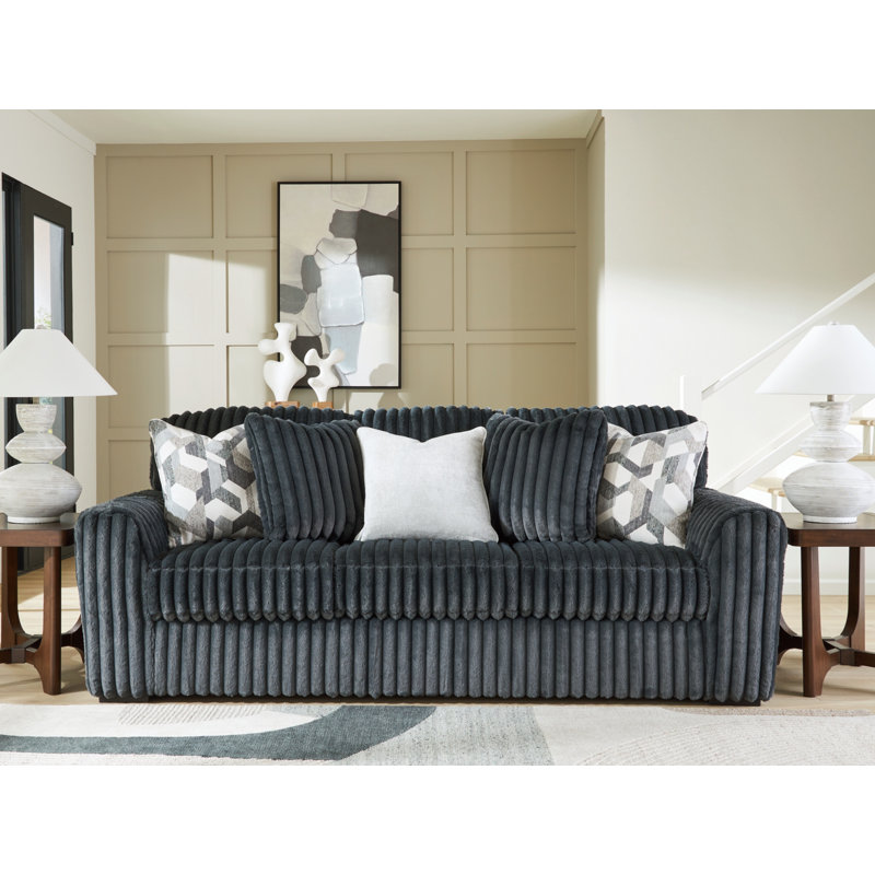 Midnight-Madness Sofa