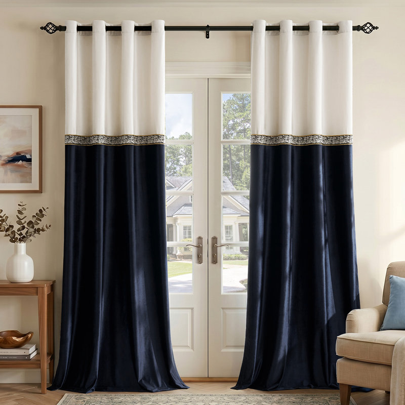 Rideau thermique obscurcissant en velours brodé, patchwork de couleur unie pour salon (ensemble de 2), Black/Gold