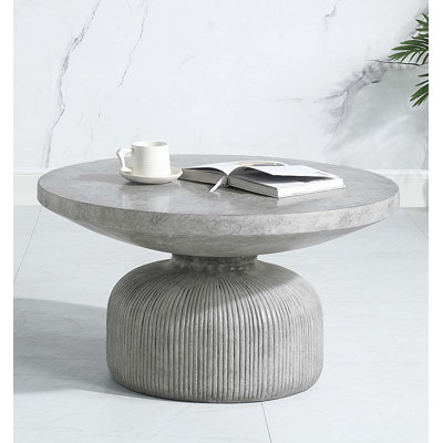 Table basse au fini gris patiné