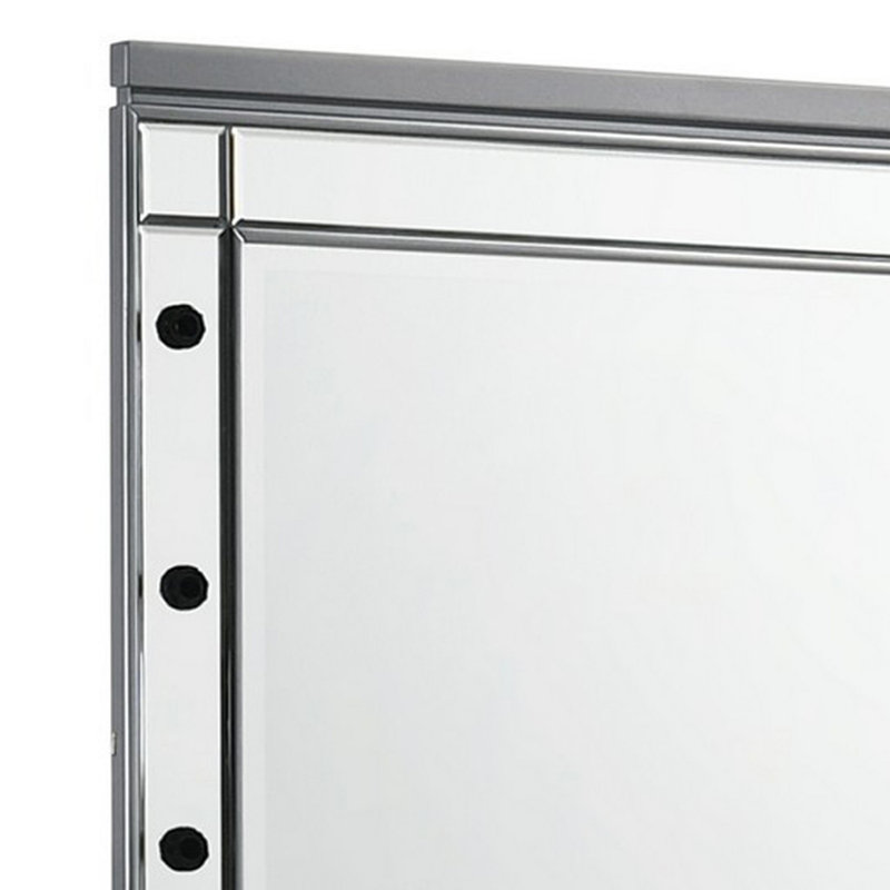 Omeshia Mirror, Silver