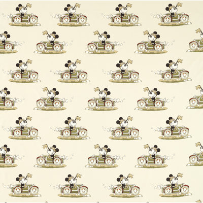 Minnie On the Move Fabric