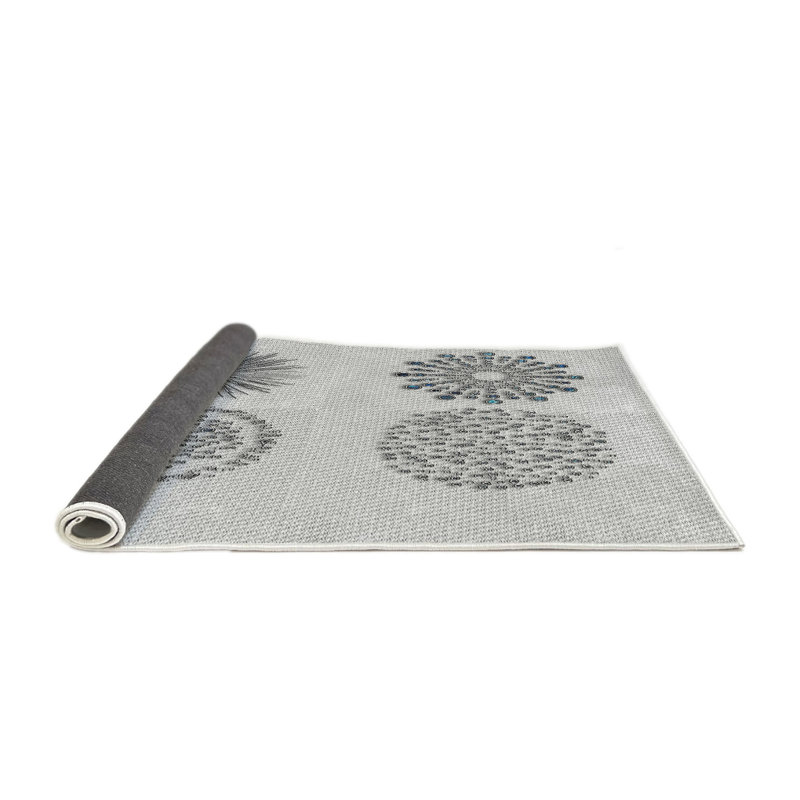 Tapis gris, Rond 8 pi