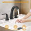 Robinet de salle de bain 8 po-105241233