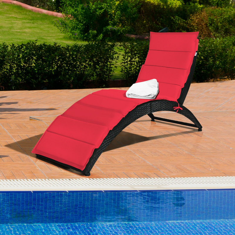 Outdoor Chaise Lounge , Cushion Included, Red