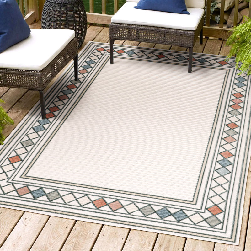 Tapis intérieur / extérieur Hermindo, Rectangle 5 pi 3 po x 7 pi 7 po