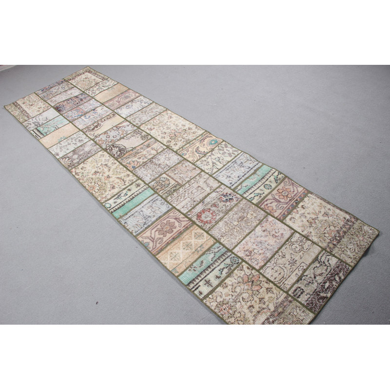 Tapis traditionnel turc pour couloir en beige