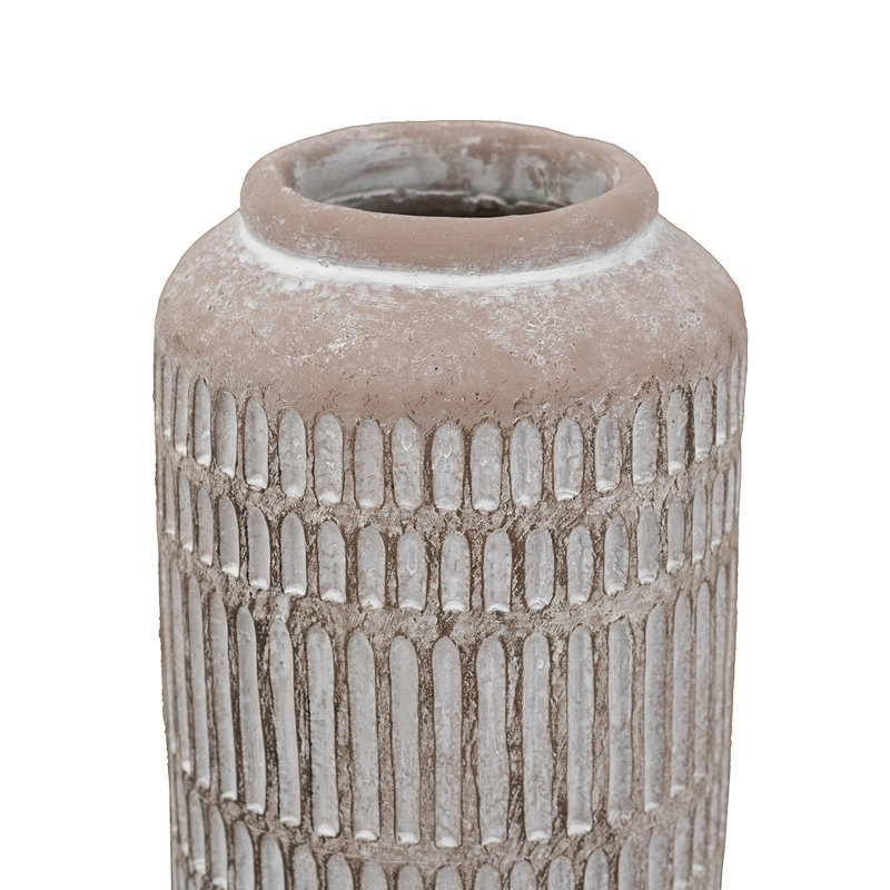 Vase décoratif 5,5 x 5,5 x 12 po sable brun et ciment avec texture côtelée terreuse