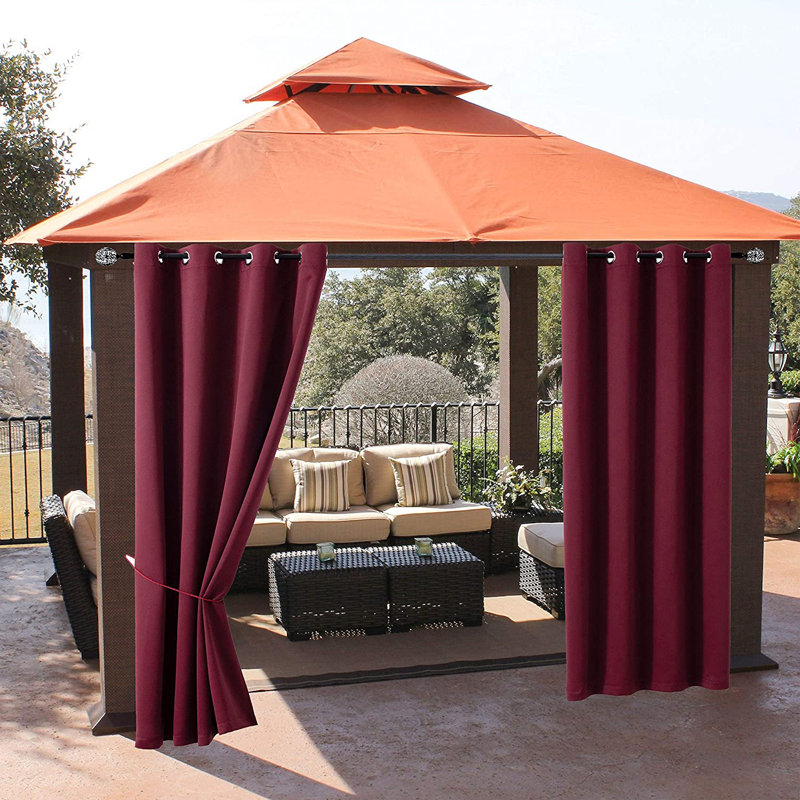 Paire de rideaux occultant et isolant Celinda, L 52 po x L 108 po, Vin rouge