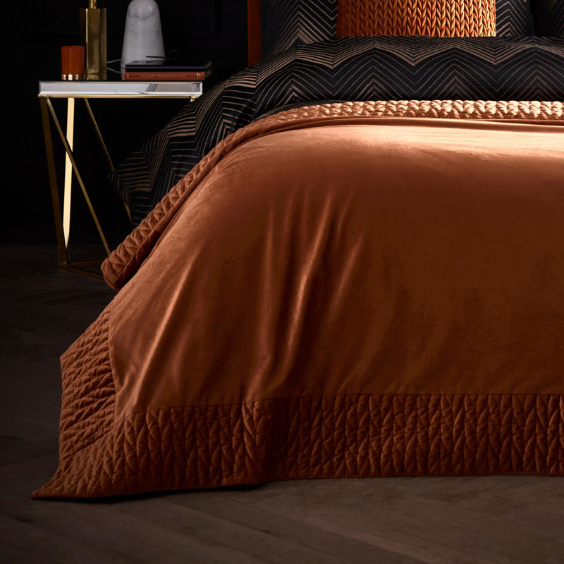 Laurence Llewelyn-Bowen Siena Bedspread Spice, Spice