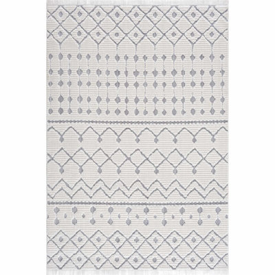 Bayyinah Farmhouse Moroccan White Area Rug