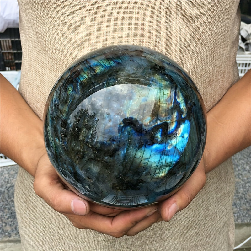 Celestine Druse, 3.2" H x 3.2" W x 3.2" D
